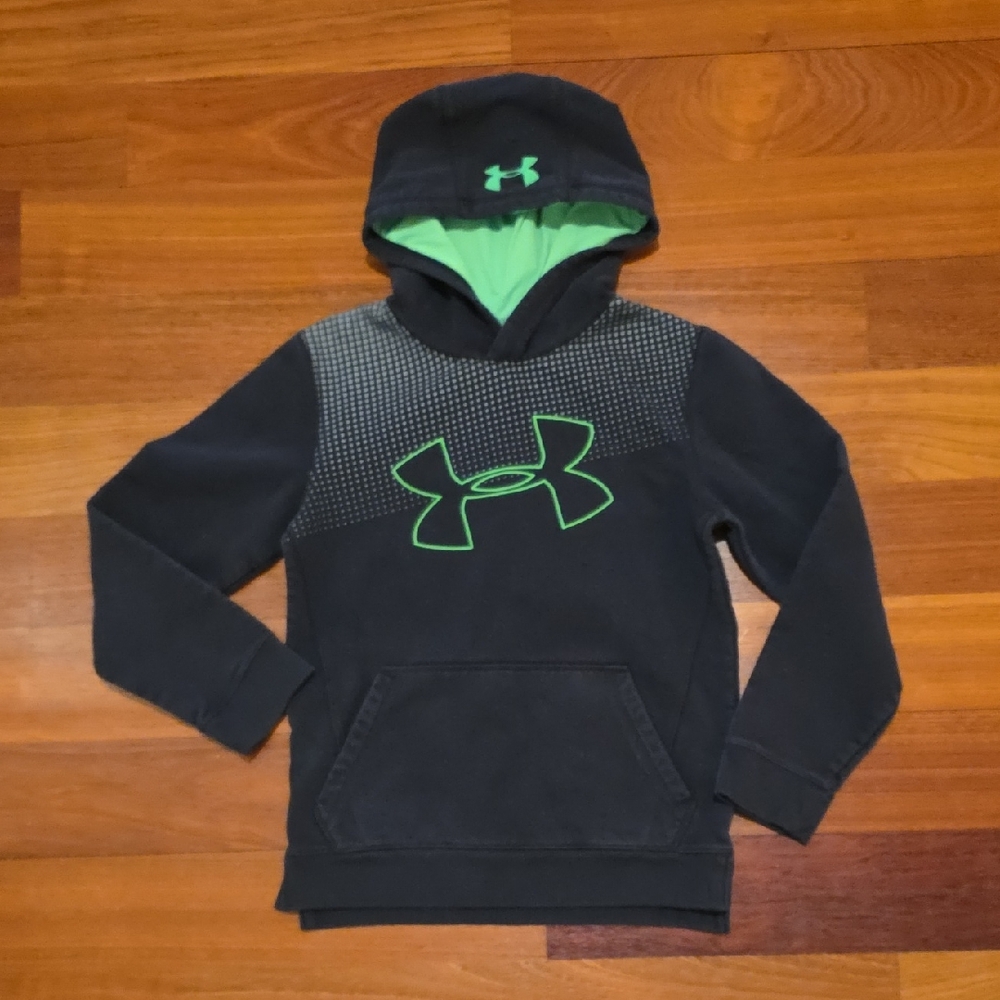Under Armour Boys Hoodie Size M